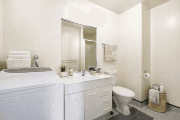 D3/13 Palm Grove, Berhampore