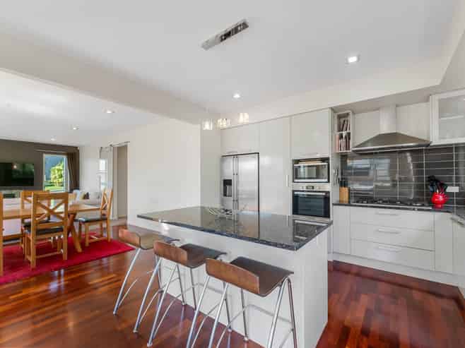 42 Newbury Place, Schnapper Rock