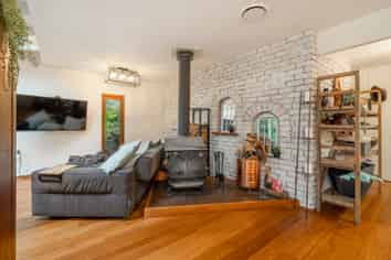 39 Ashley Gorge Road, Oxford