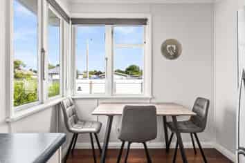 2a Savage Crescent, Marewa