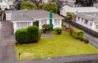 115 Bartholomew Road, LEVIN