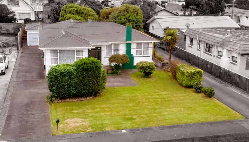 115 Bartholomew Road, LEVIN