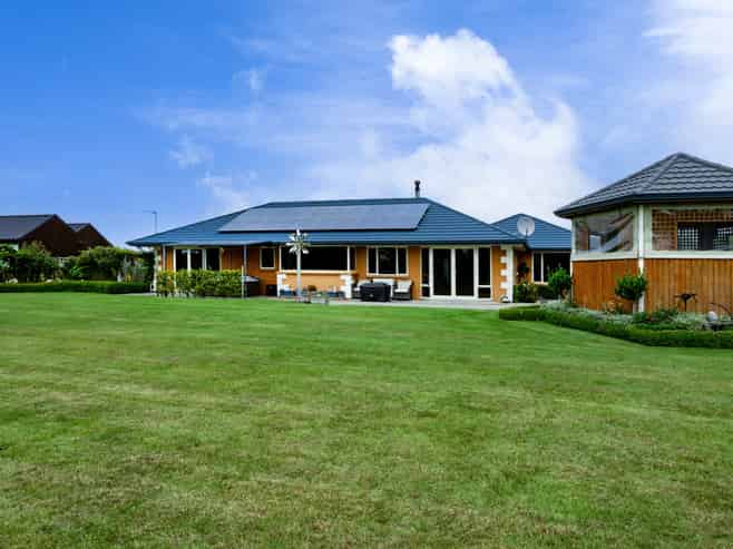 39 Spence Avenue, Otatara