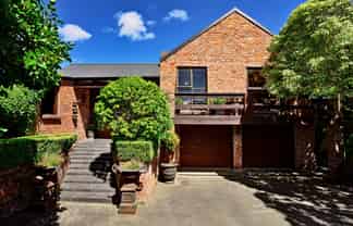 93 Gala Street, Queens Park