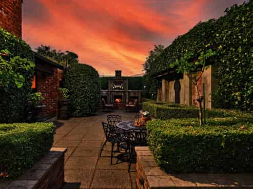 93 Gala Street, Queens Park