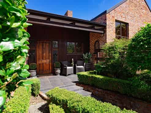 93 Gala Street, Queens Park