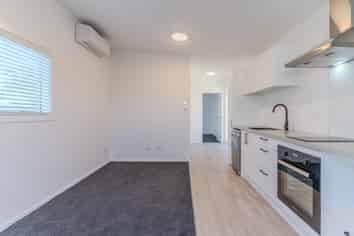 A/27 Ravelston Street, Saint Kilda