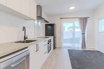 A/27 Ravelston Street, Saint Kilda