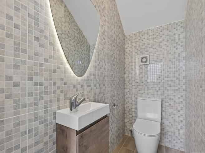 13 Wingrove Close, Rosehill