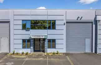 Wairau industrial that ticks the boxes