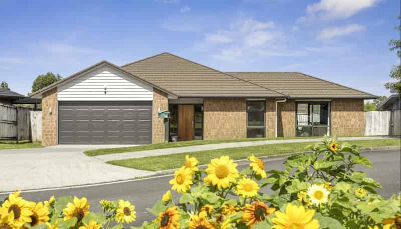 5 Vosper Close, Leamington