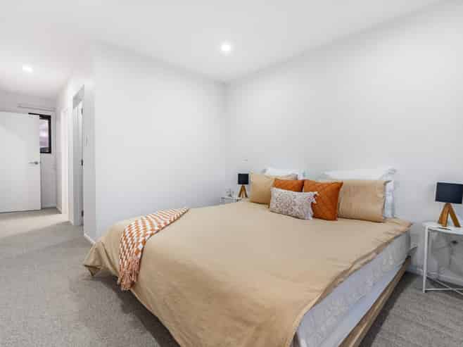 37 Eileen Newey Place, Henderson