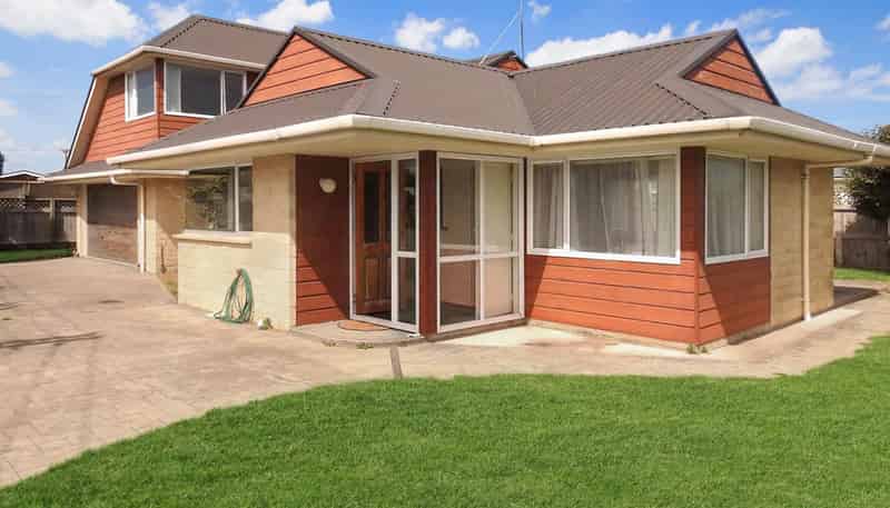 9 Koputara Road , Himatangi