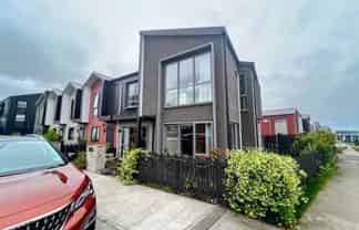 12 Te Rito Road, Hobsonville