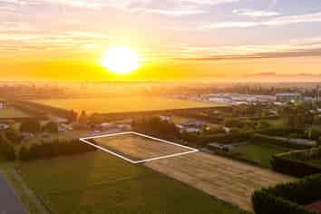 63 Glassworks Road, Ashburton