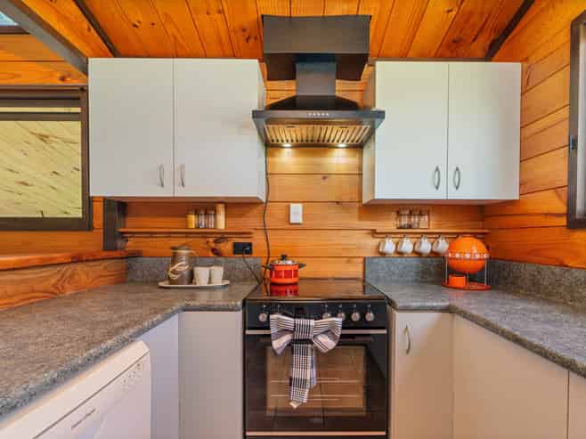 101 Robinson Road, Whitianga