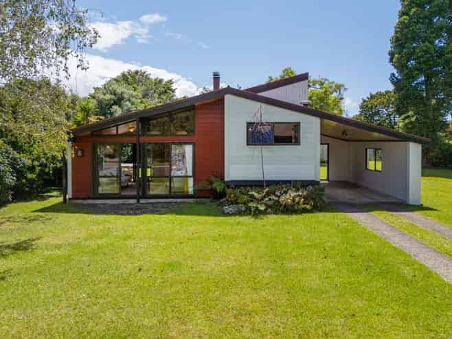 101 Robinson Road, Whitianga