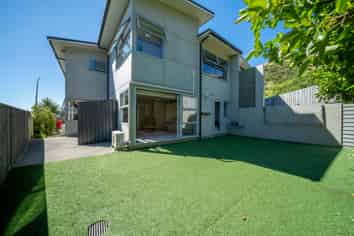 27A Comber Place, Johnsonville