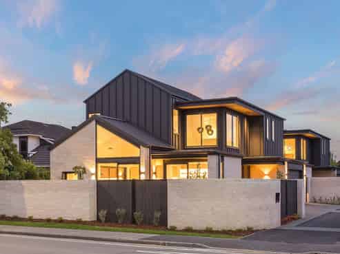 38 Straven Road, Riccarton