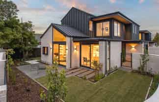 38 Straven Road, Riccarton