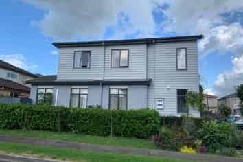 2 Bushpark Place, Flat Bush