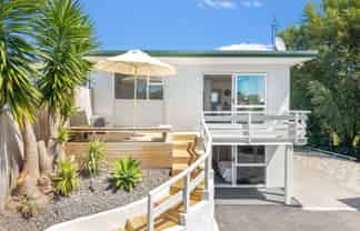 9c Jonathon Street, Brookfield