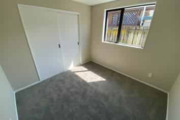 32a Vimy Place, Mangere