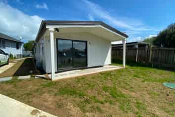 32a Vimy Place, Mangere