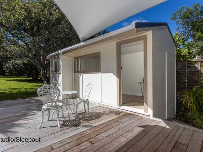 7 Edgars Road, Westmere