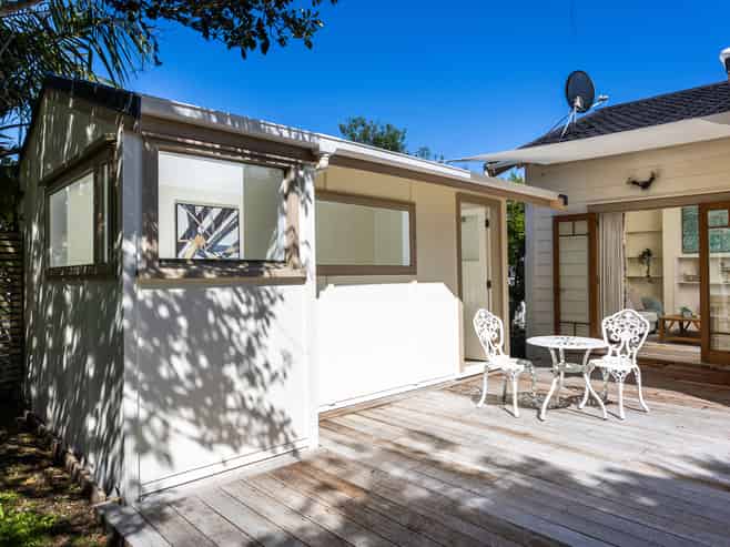 7 Edgars Road, Westmere