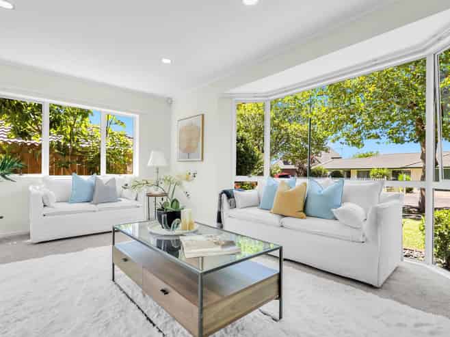 8 Lushington Place, Huntington Park