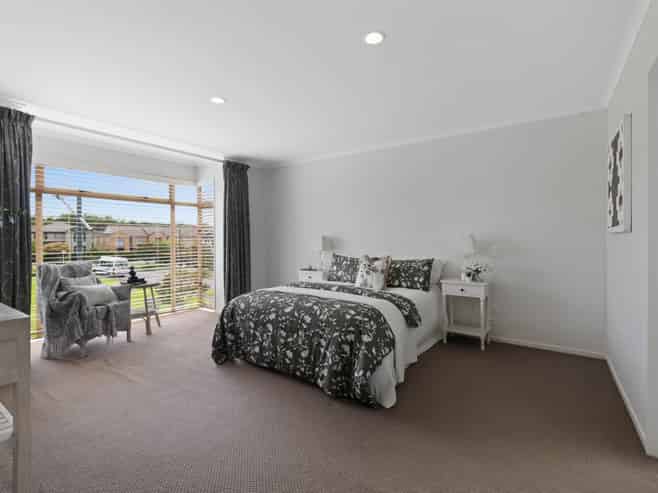 23 Singleton Avenue, Stonefields