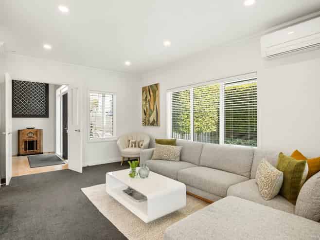 27A St Michaels Avenue, Point Chevalier