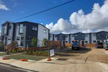 9/5 Dublin Street, Pukekohe