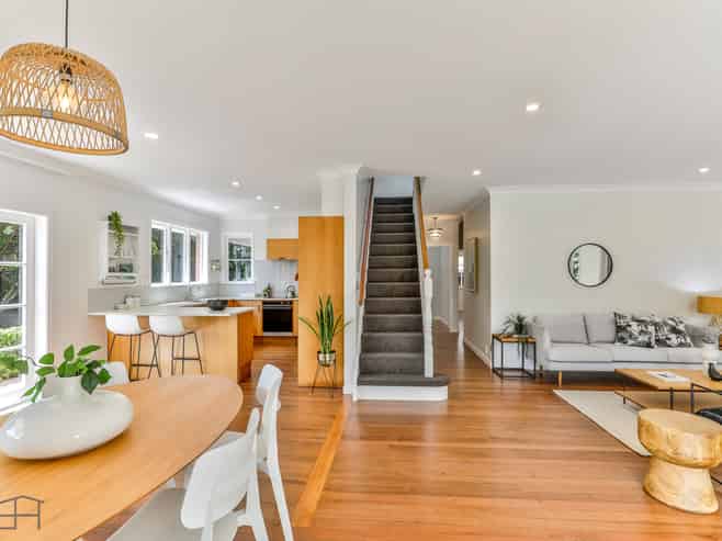 155 Scenic Drive, Titirangi