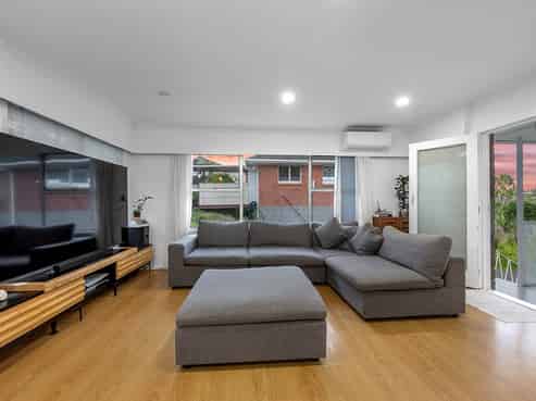 2/38 Corunna Road, Milford