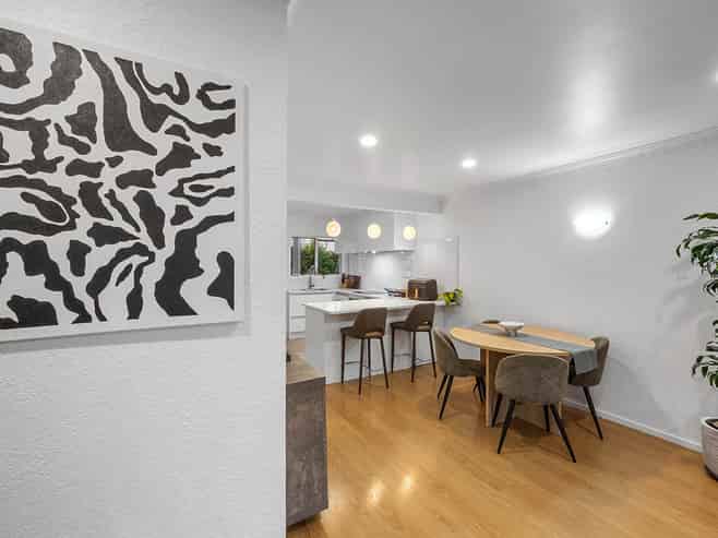 2/38 Corunna Road, Milford