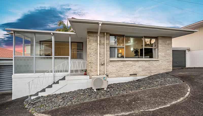 2/38 Corunna Road, Milford