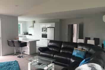 B/20 Motu Street, Saint Clair