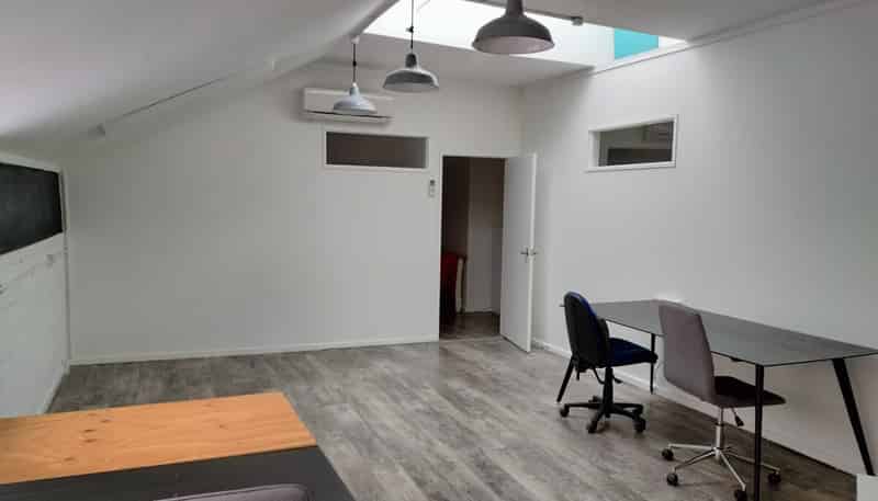 32 Victoria Street, Cambridge