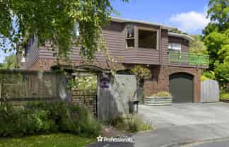 2 Lady Bell Grove, Eastbourne