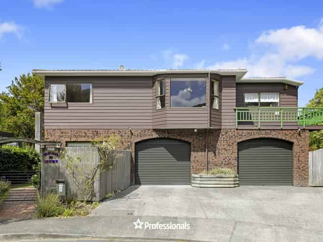 2 Lady Bell Grove, Eastbourne