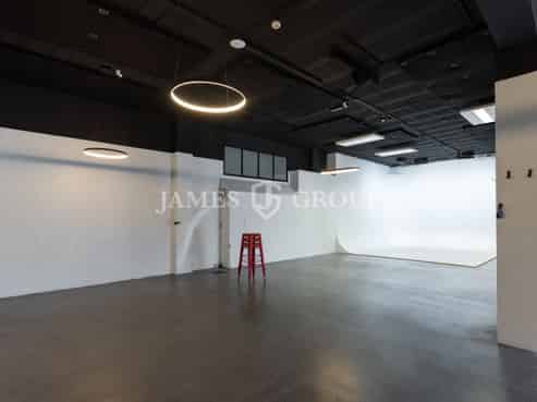 WELL LOCATED 328m² OFFICE SPACE