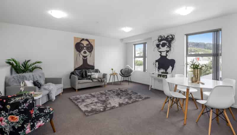 6/44 Owen Street, Newtown