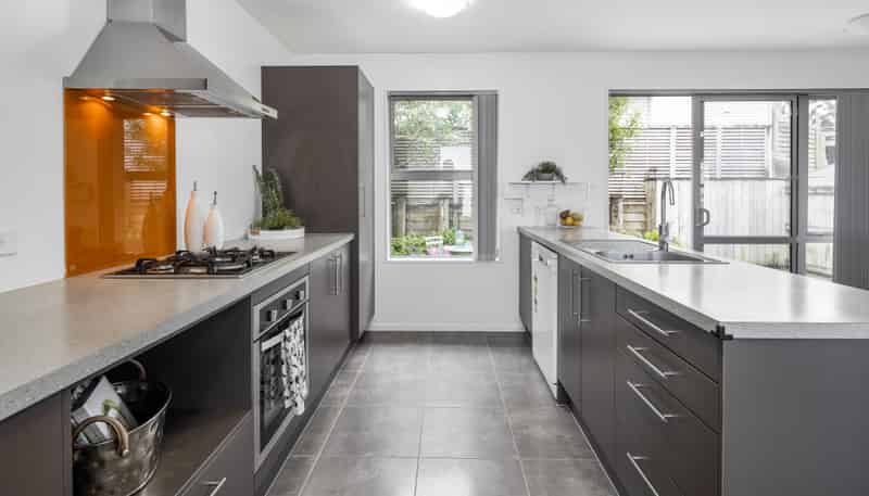 6/44 Owen Street, Newtown