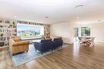 61 Ravensdale Rise , Westmorland