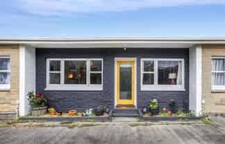 2/95A Freyberg Street, Lyall Bay