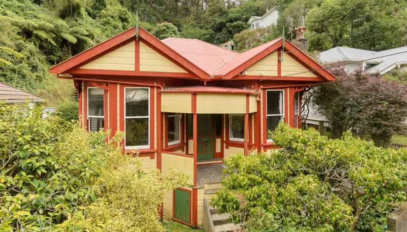 11 Adams Tce, Aro Valley