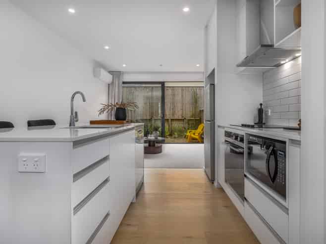 27 Houhere Street, Paraparaumu