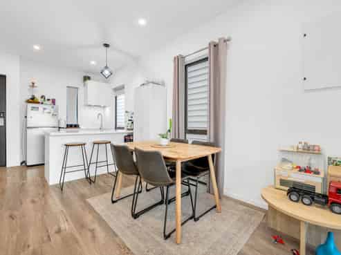 48 Parahau Road, Papakura